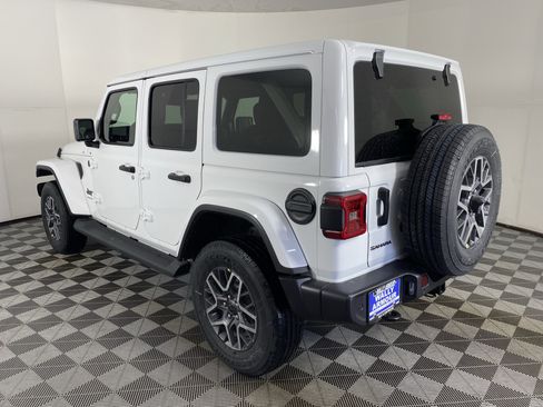 New 2026 Jeep Wrangler Sahara image 9