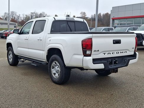 Used 2022 Toyota Tacoma image 4