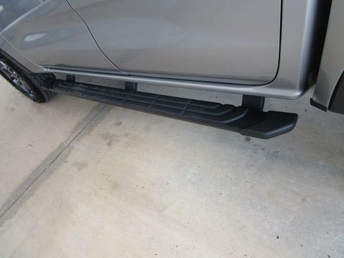 Used 2024 Ford Ranger XLT w/ FX4 Off-Road Package image 10