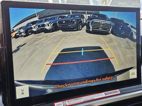 New 2025 Toyota Tacoma TRD Off-Road image 17