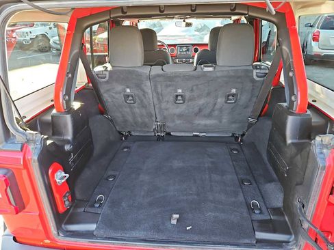 Used 2021 Jeep Wrangler Unlimited Rubicon w/ LED Lighting Group image 31