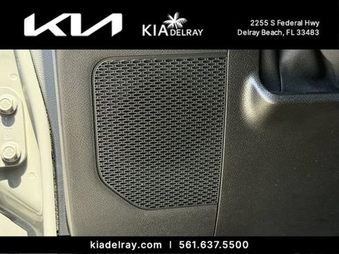 Used 2018 Jeep Wrangler Sport AWD/4WD image 17