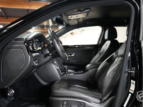 Used 2012 Bentley Mulsanne RWD image 28