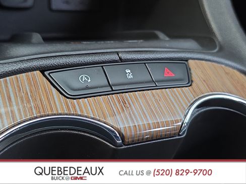 Used 2023 GMC Acadia SLE w/ Elevation Edition FWD image 20