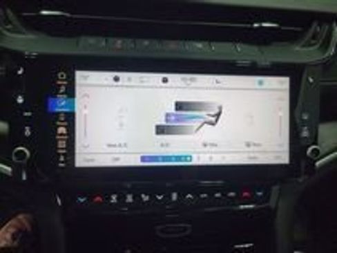 New 2026 Jeep Grand Cherokee Limited w/ Limited Altitude Package AWD/4WD image 17