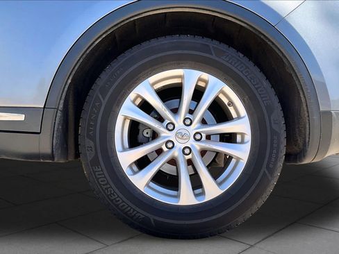 Used 2014 INFINITI QX70 AWD w/ Premium Package image 10