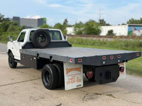 Used 1997 Ford F450 2WD Regular Cab Super Duty image 2