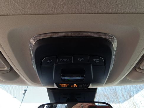 Used 2024 Toyota Corolla LE image 24