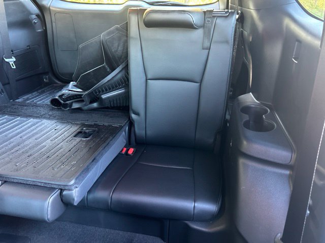 Used 2024 Toyota Highlander XSE AWD/4WD image 37