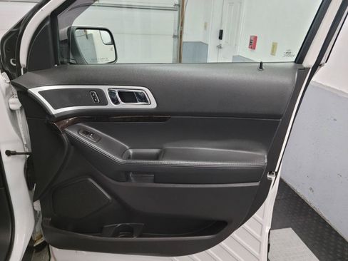 Used 2012 Ford Explorer Limited AWD/4WD image 29