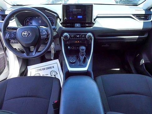 Certified 2024 Toyota RAV4 LE AWD/4WD image 22