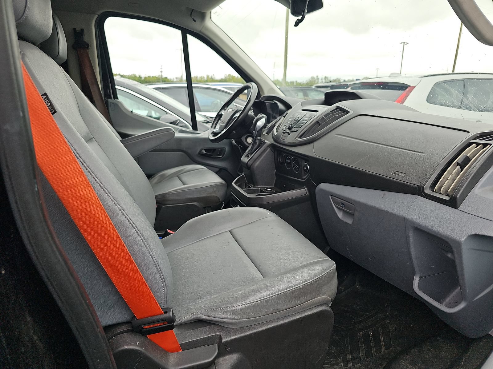 Used 2019 Ford Transit 150 130 Low Roof w/ Exterior Upgrade Package RWD image 20