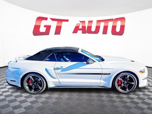 Used 2020 Ford Mustang GT Premium w/ Equipment Group 401A image 8