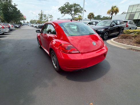 Used 2012 Volkswagen Beetle 2.5 FWD image 12