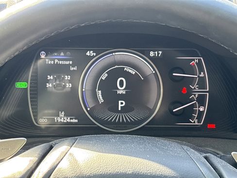 Used 2022 Lexus ES 300h w/ Premium Package image 21