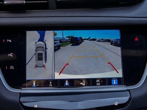 New 2026 Cadillac XT5 Sportv w/ LPO, Onyx Lite Package image 11