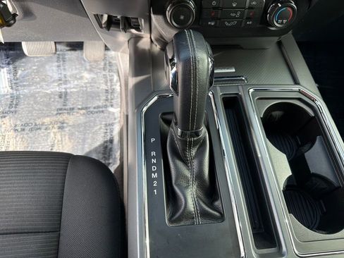 Used 2015 Ford F150 XLT w/ Equipment Group 302A Luxury image 24