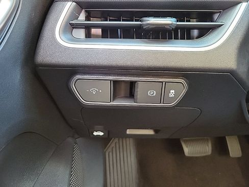 New 2026 Kia K4 FWD image 24