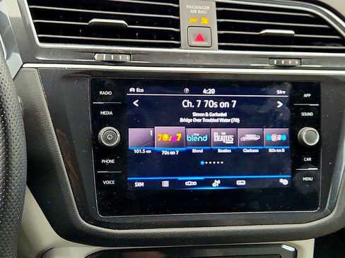 Used 2024 Volkswagen Tiguan SE R-Line AWD/4WD image 19