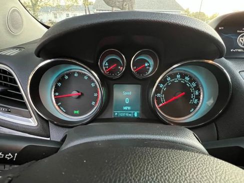 Used 2014 Buick Encore Premium image 6