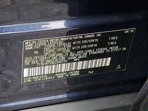 Used 2019 Toyota RAV4 Limited AWD/4WD image 25
