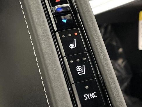 New 2025 Chevrolet Corvette Stingray Premium Cpe w/ Z51 Performance Package image 8