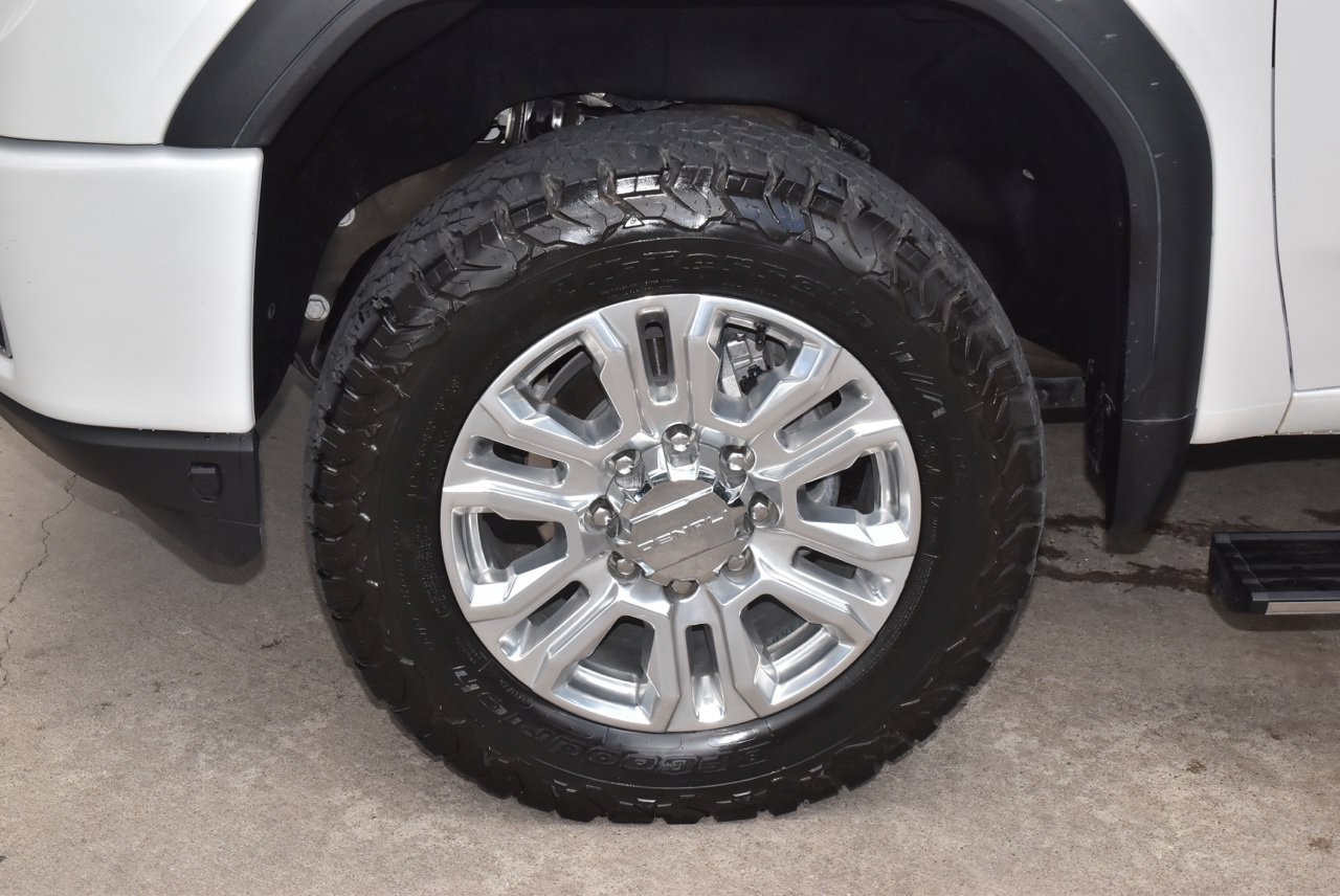 Used 2022 GMC Sierra 3500 Denali w/ Denali Ultimate Package AWD/4WD image 41