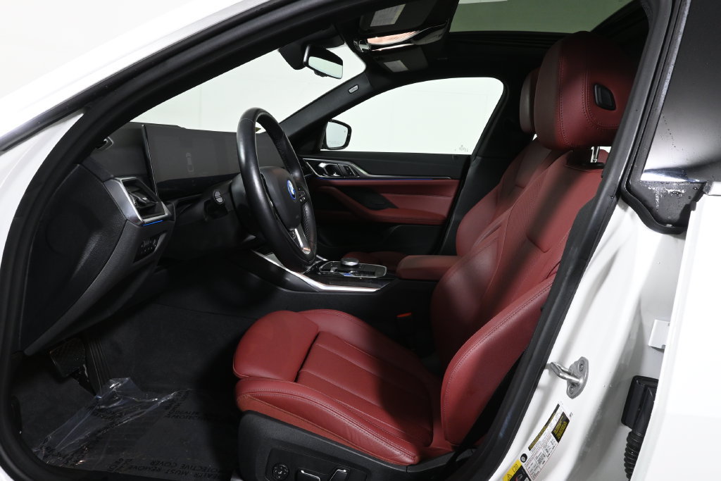 Certified 2024 BMW i4 xDrive40i w/ Premium Package AWD/4WD image 3