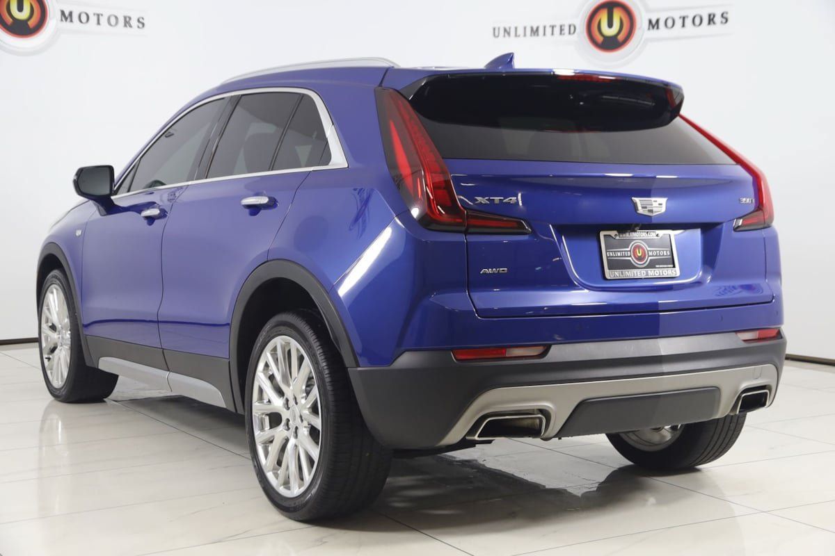 Used 2021 Cadillac XT4 Premium Luxury w/ LPO, Radiant Package AWD/4WD image 4