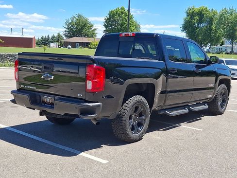 Used 2018 Chevrolet Silverado 1500 LTZ Z71 w/ LTZ Plus Package AWD/4WD image 25