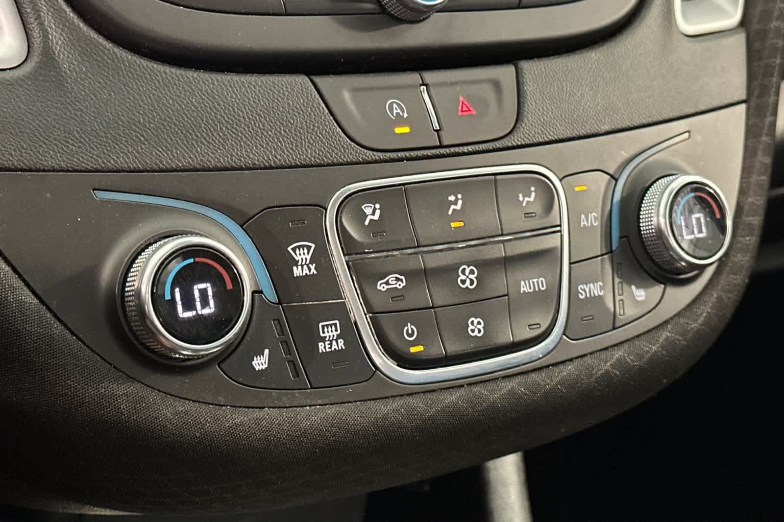 Used 2024 Chevrolet Malibu LT FWD image 21