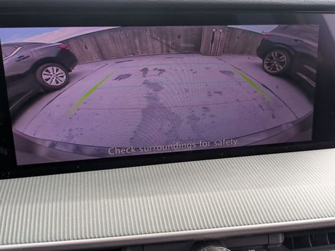 Used 2025 Nissan Murano SV image 12