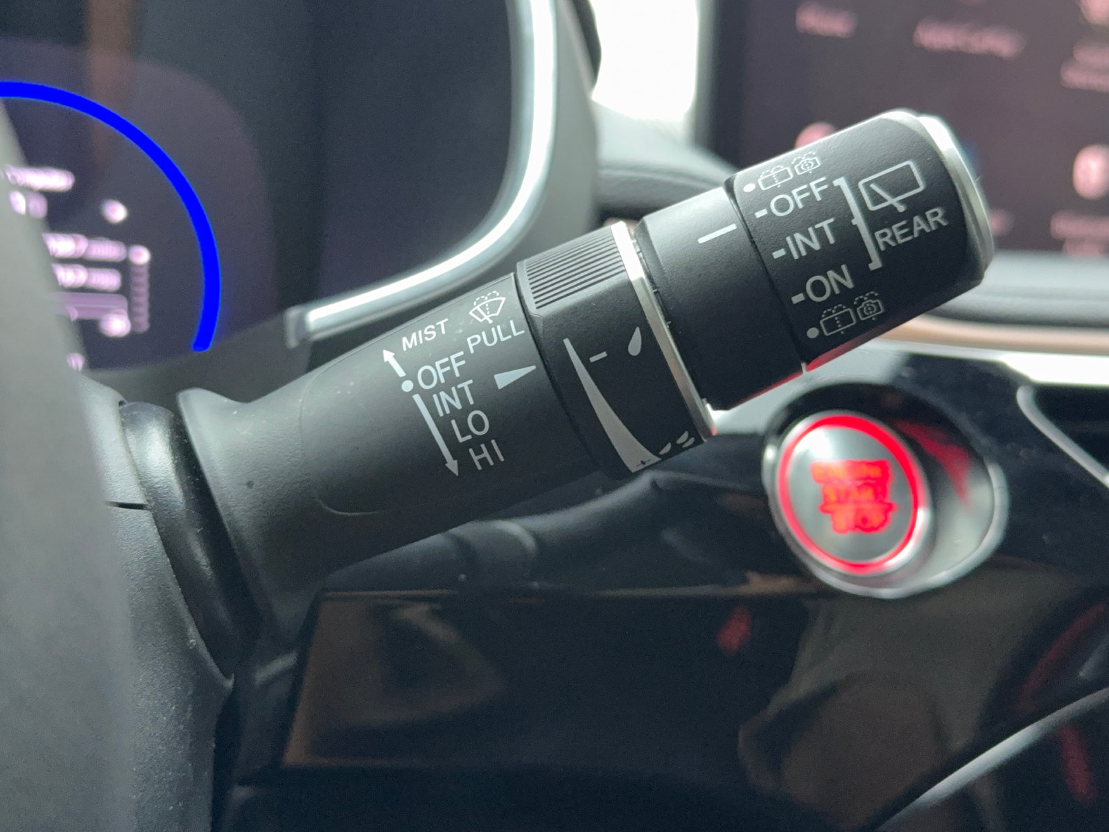 Used 2022 Acura MDX FWD image 34
