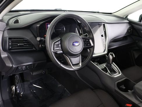 Used 2023 Subaru Outback Premium image 26