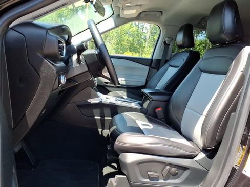 Certified 2023 Ford Explorer XLT w/ Equipment Group 202A AWD/4WD image 12