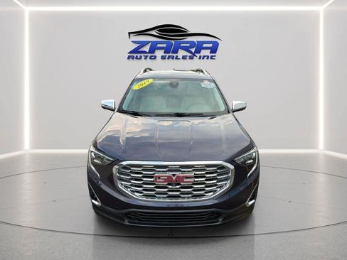 Used 2019 GMC Terrain Denali w/ Advanced Safety Package AWD/4WD image 10
