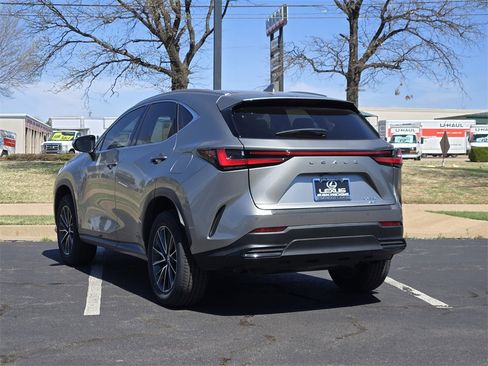 Used 2024 Lexus NX 350 AWD image 5