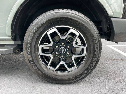Used 2024 Ford Bronco Outer Banks AWD/4WD image 42