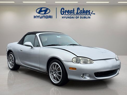 Used 2005 MAZDA MX-5 Miata LS image 7