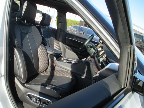 Used 2022 Jeep Grand Cherokee Summit w/ Adv Protech Group IV image 21