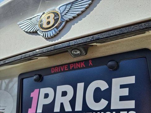 Used 2019 Bentley Bentayga image 9