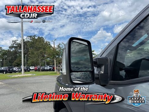 Used 2023 Nissan Titan PRO-4X w/ Pro-4x Convenience Package AWD/4WD image 12