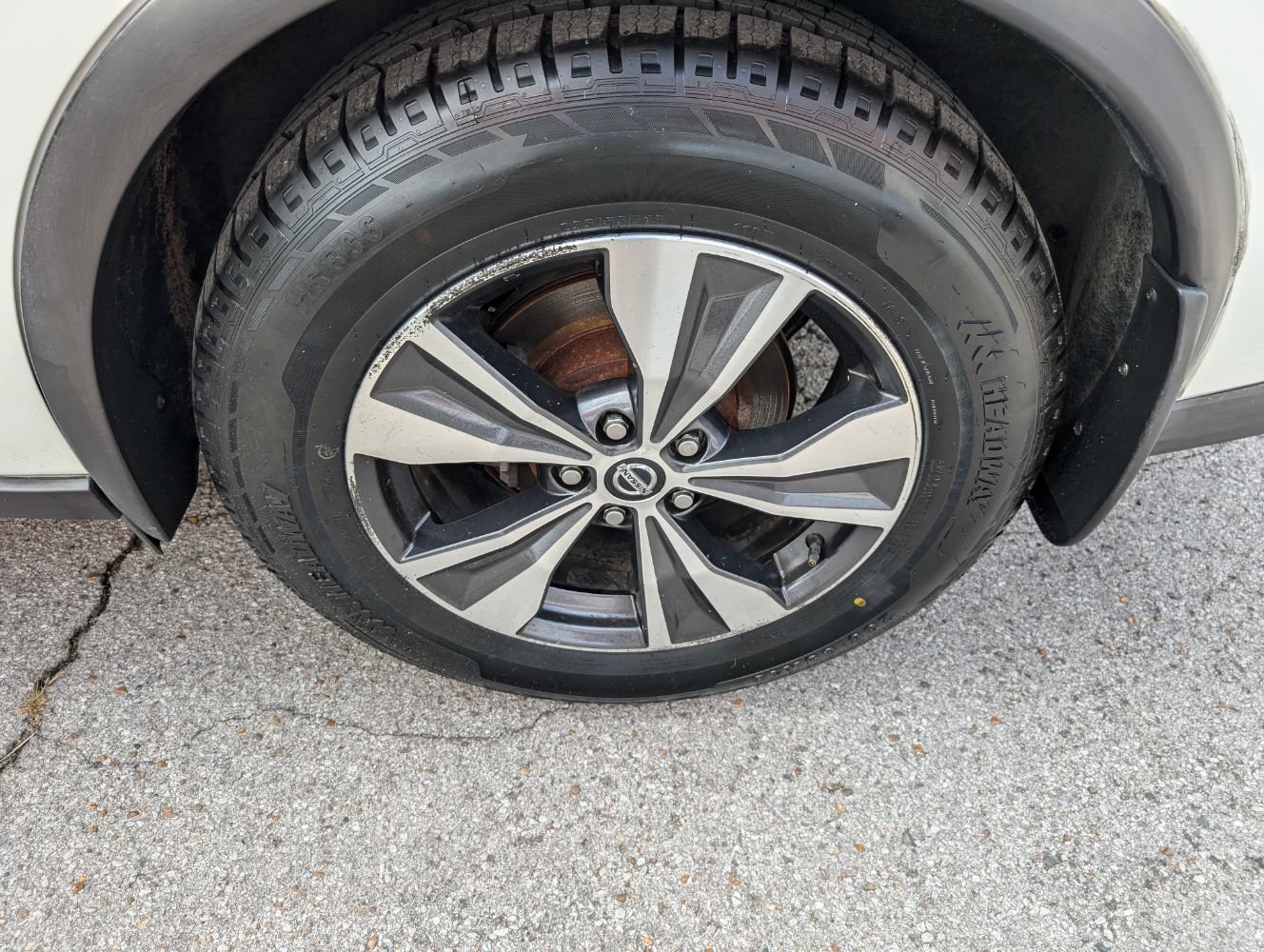 Used 2019 Nissan Murano SV w/ Premium Package AWD/4WD image 26