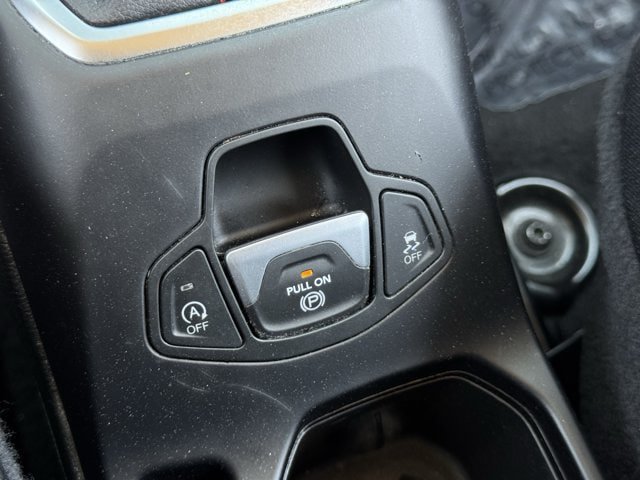 Used 2023 Jeep Renegade Trailhawk AWD/4WD image 22