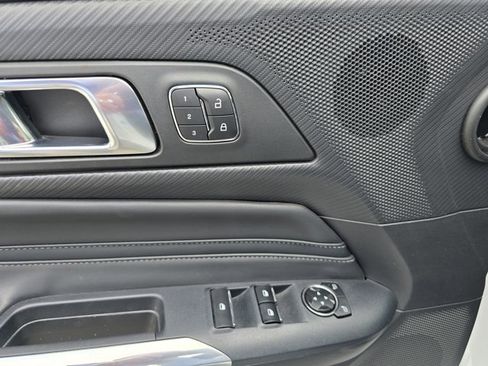 Used 2024 Ford Mustang Premium image 13