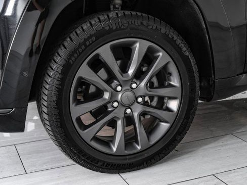 Used 2018 Jeep Grand Cherokee High Altitude image 54