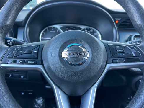 Used 2020 Nissan Kicks S FWD image 32