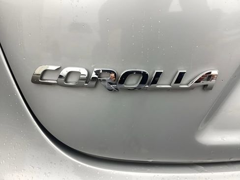 Used 2024 Toyota Corolla SE image 30