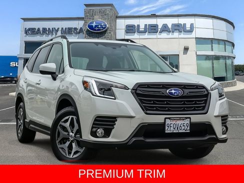 Used 2023 Subaru Forester Premium AWD/4WD image 1