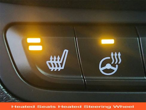 Used 2016 Jeep Renegade Trailhawk w/ Premium Trailhawk Package image 19